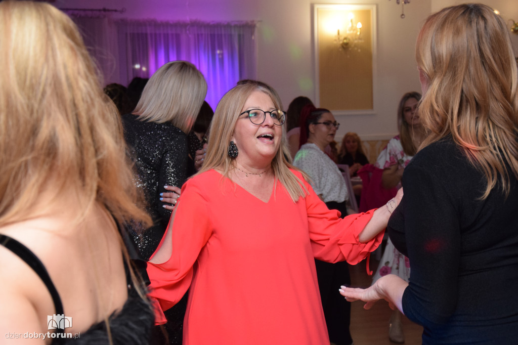 Noc Kobiet w Zajeździe Pieprz i Wanilia