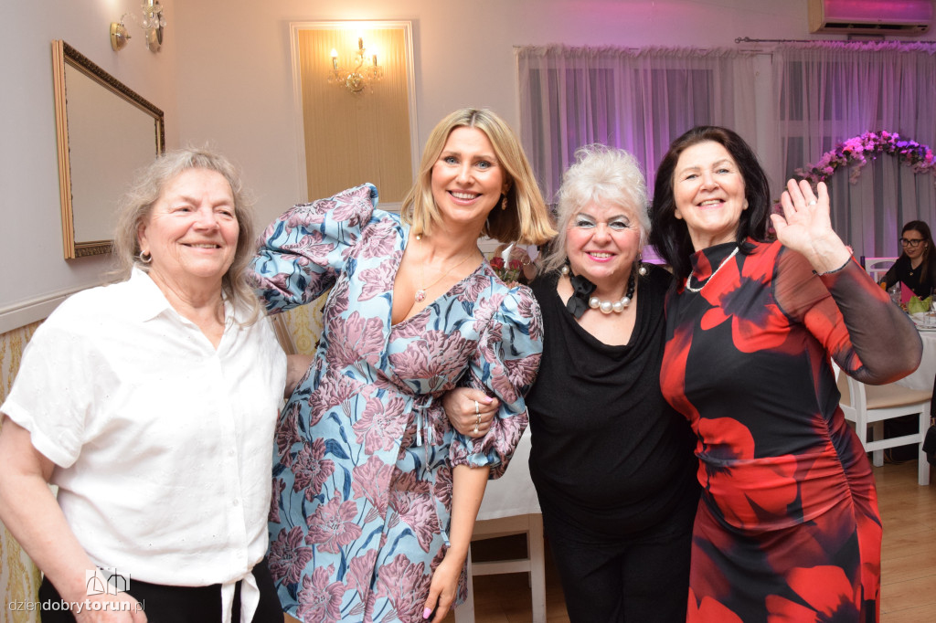 Noc Kobiet w Zajeździe Pieprz i Wanilia