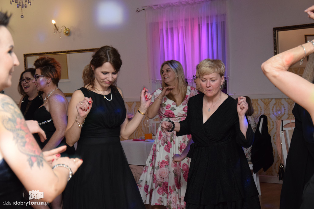 Noc Kobiet w Zajeździe Pieprz i Wanilia