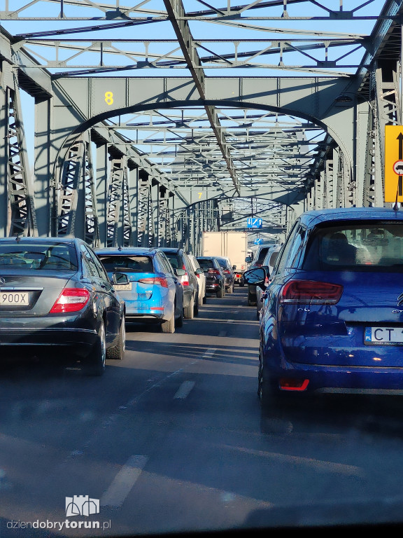 Poranny paraliż na lewobrzeżu