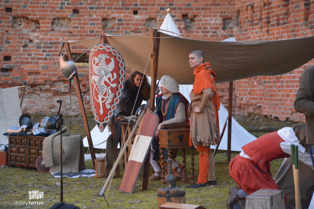 Królewska atmosfera na Zamku Dybowskim. Tak uczczono ważną rocznicę