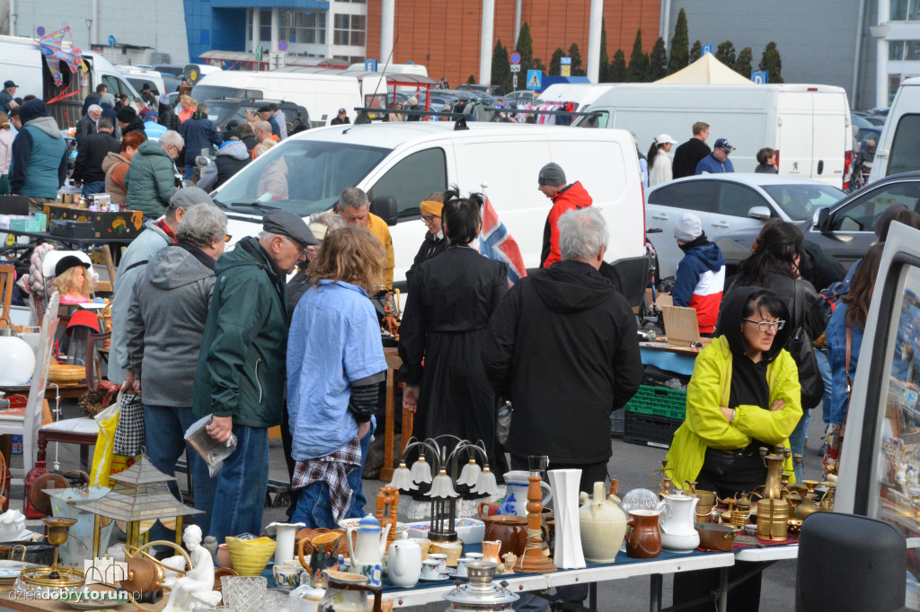 Pchli Targ pod Kometą