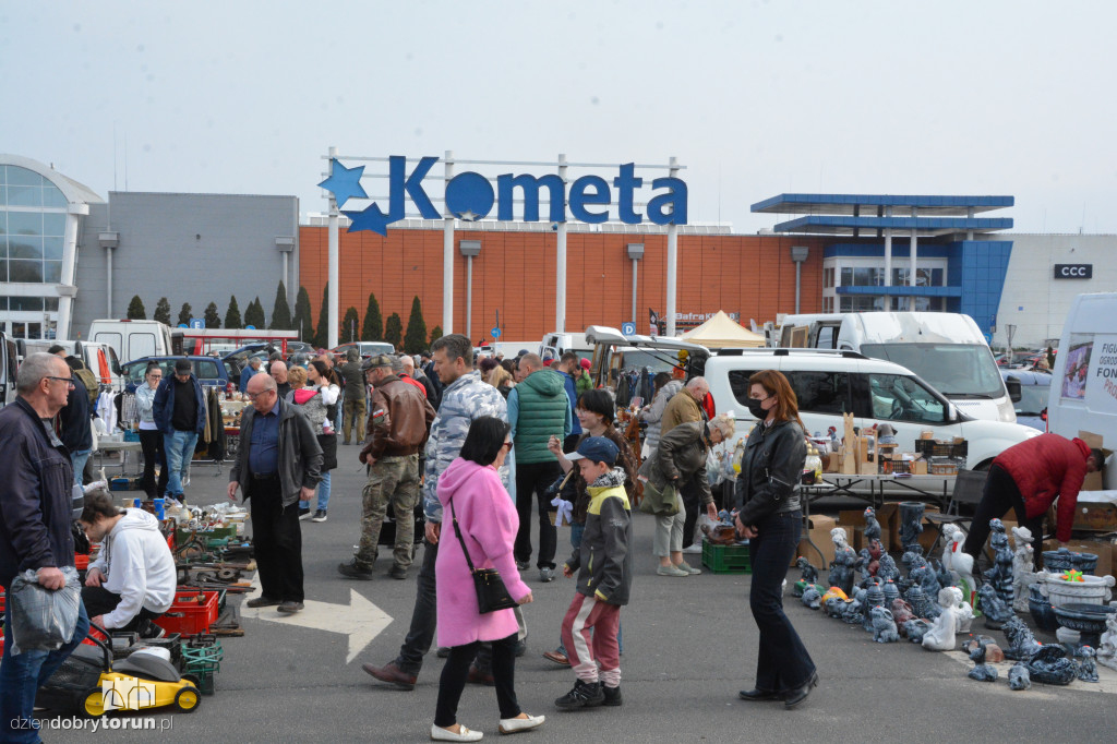 Pchli Targ pod Kometą