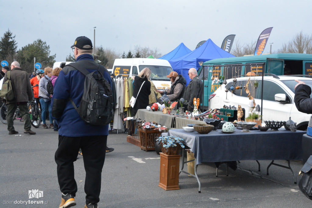 Pchli Targ pod Kometą