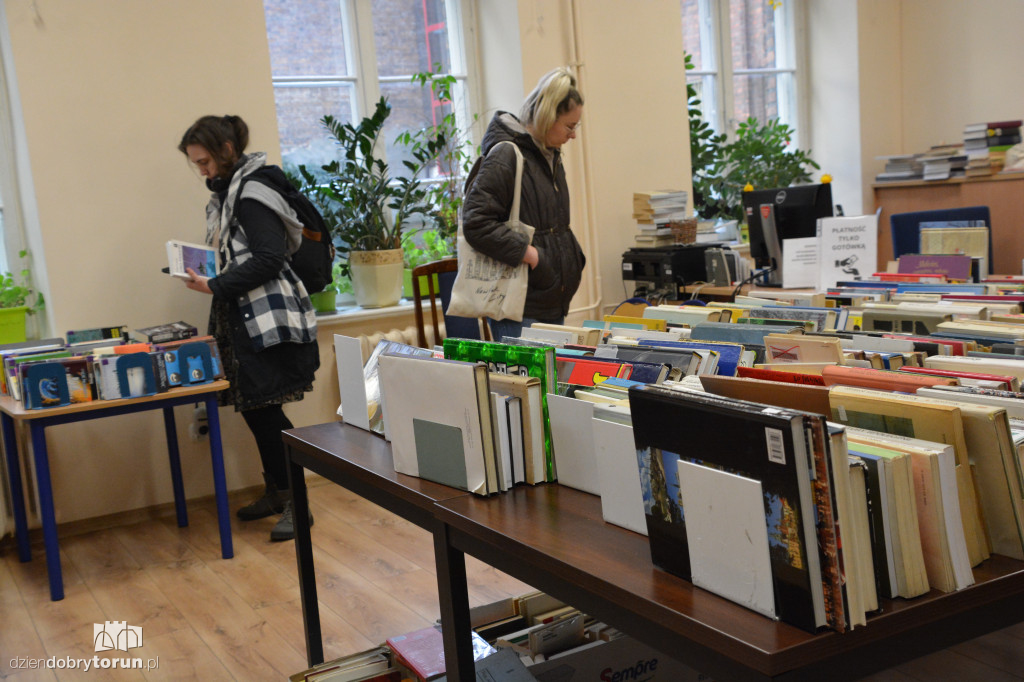 Kiermasz Książek w Bibliotece Stare Miasto