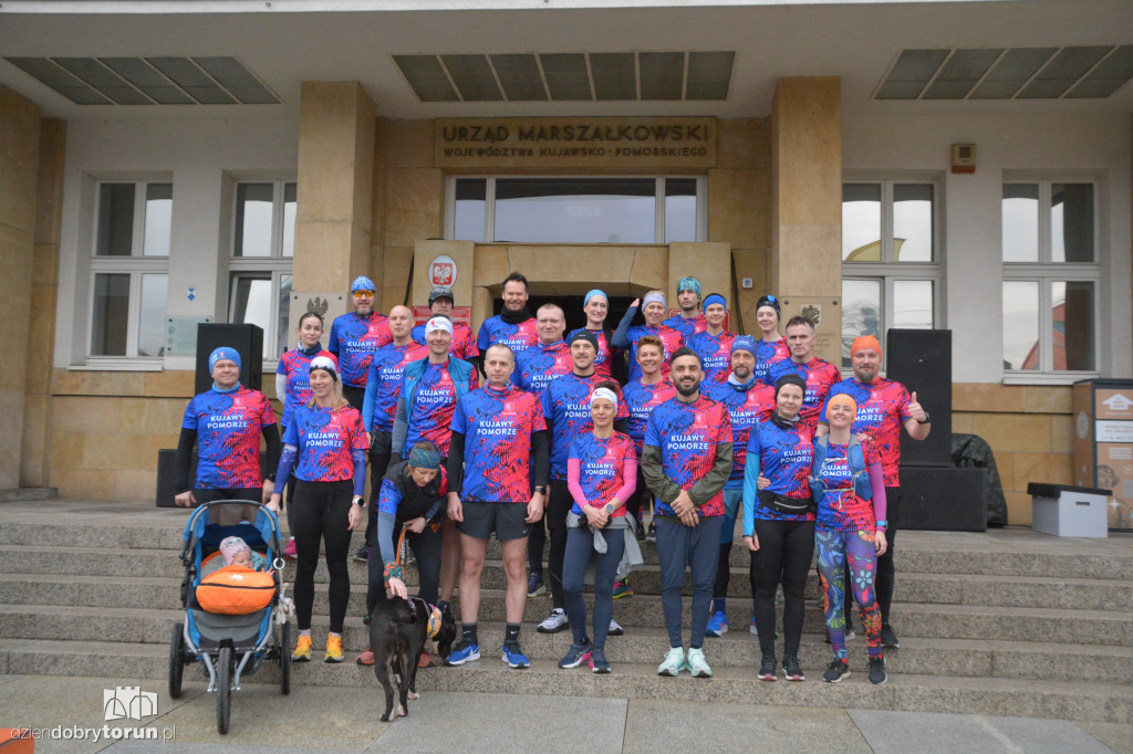 Ostatnia sztafeta za nami. Urzędnicy ruszyli na trasę