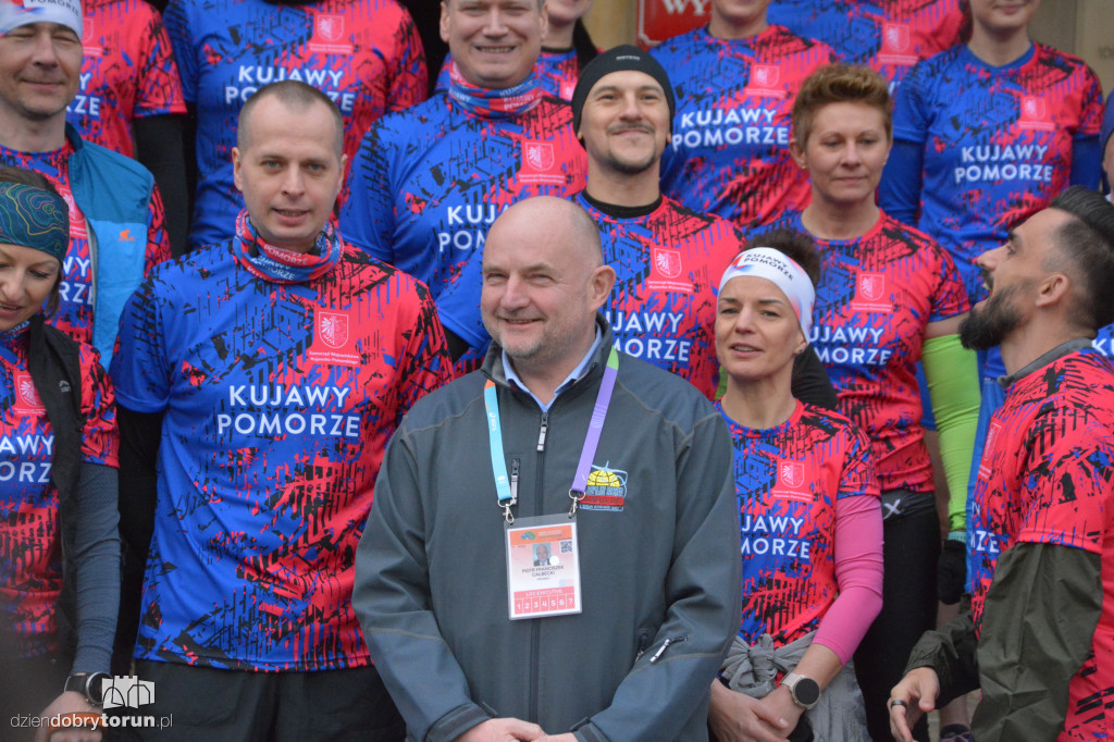 Ostatnia sztafeta za nami. Urzędnicy ruszyli na trasę