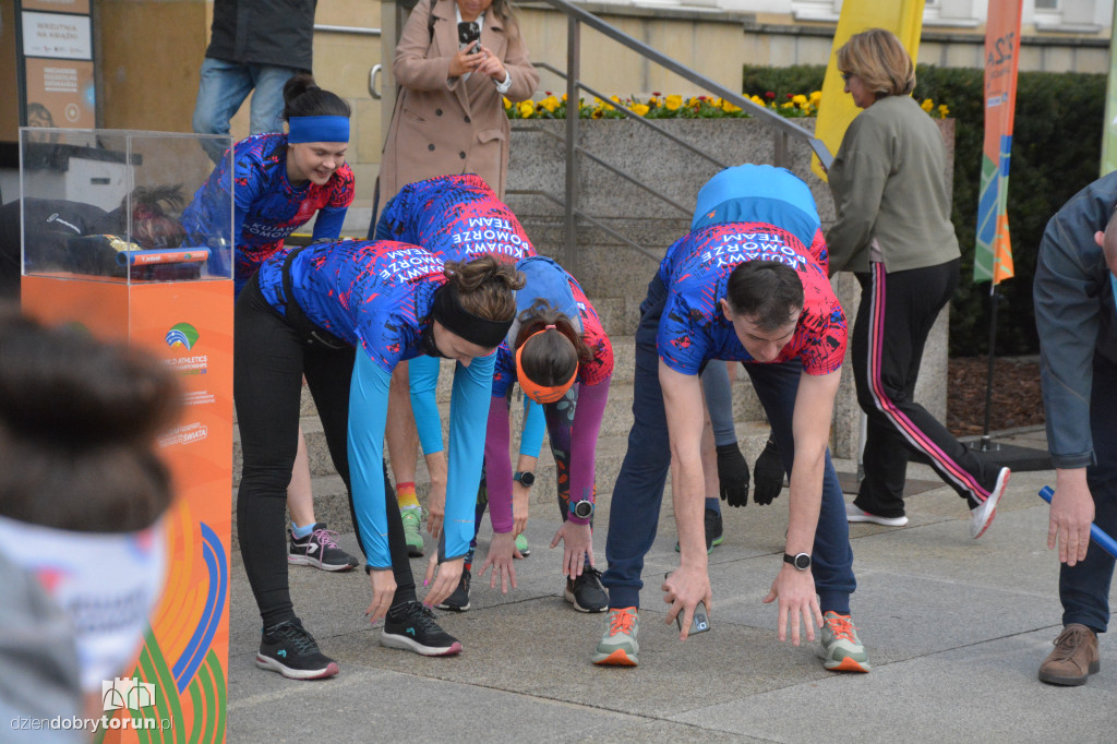 Ostatnia sztafeta za nami. Urzędnicy ruszyli na trasę