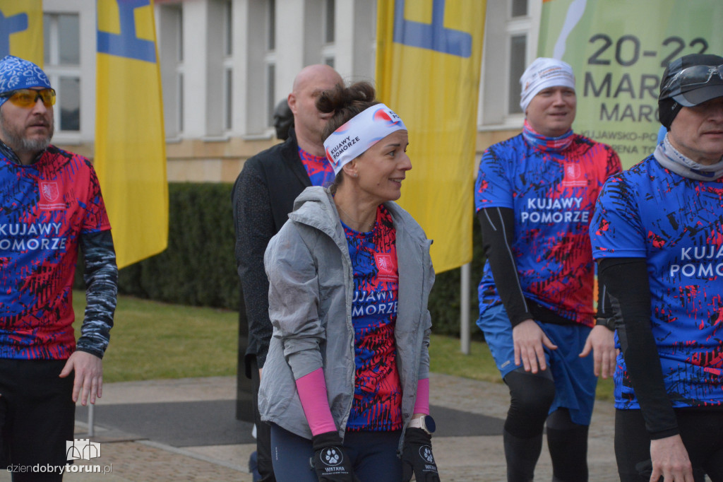 Ostatnia sztafeta za nami. Urzędnicy ruszyli na trasę