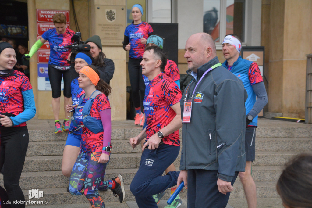 Ostatnia sztafeta za nami. Urzędnicy ruszyli na trasę