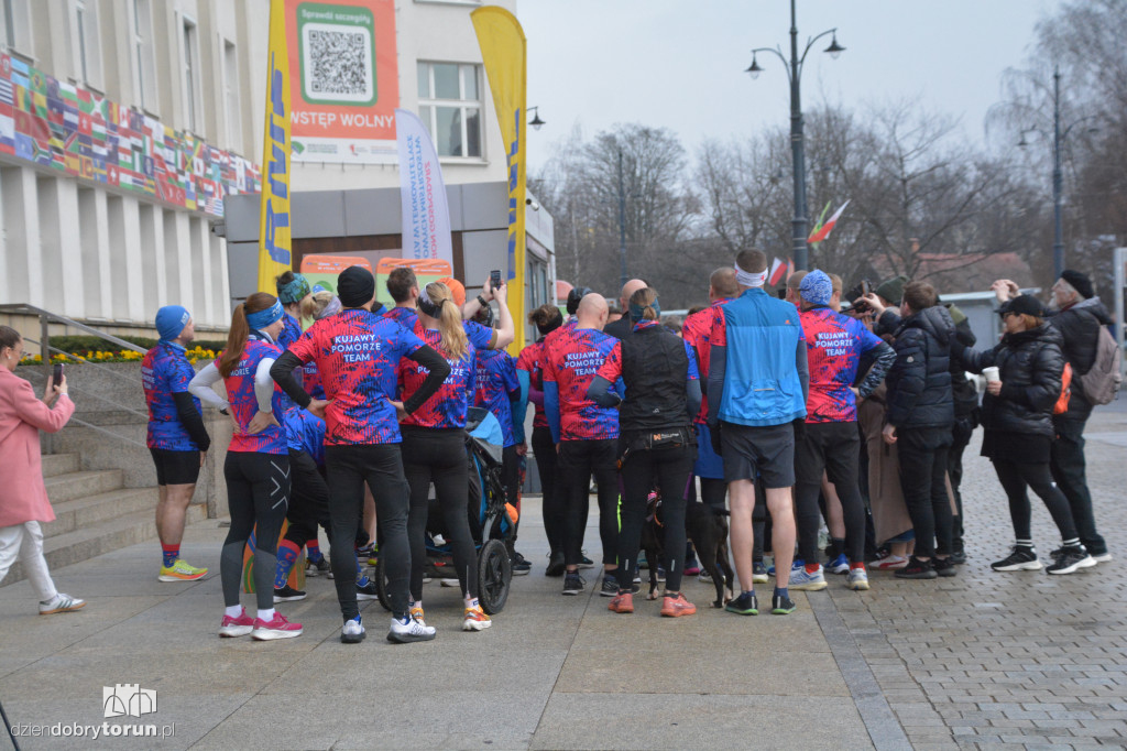 Ostatnia sztafeta za nami. Urzędnicy ruszyli na trasę