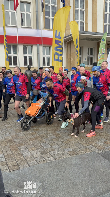 Ostatnia sztafeta za nami. Urzędnicy ruszyli na trasę