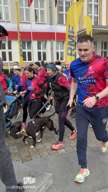 Ostatnia sztafeta za nami. Urzędnicy ruszyli na trasę