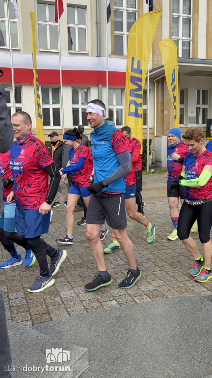 Ostatnia sztafeta za nami. Urzędnicy ruszyli na trasę