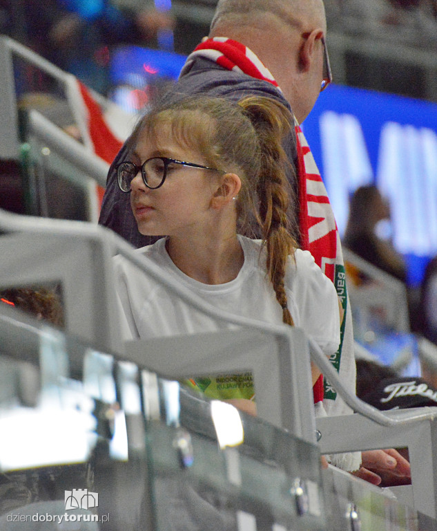 Tłumy na trybunach. Tak kibicuje Toruń