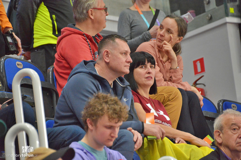 Tłumy na trybunach. Tak kibicuje Toruń