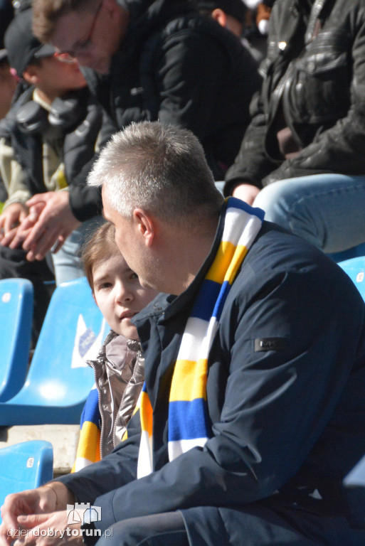 Kibice na meczu z Falubazem Zielona Góra