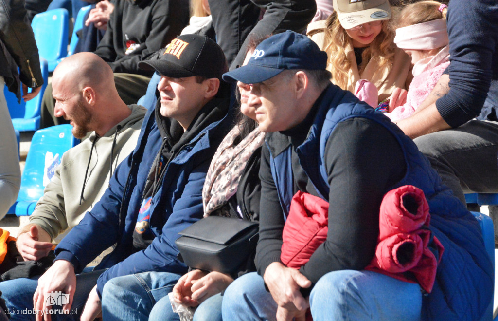 Kibice na meczu z Falubazem Zielona Góra