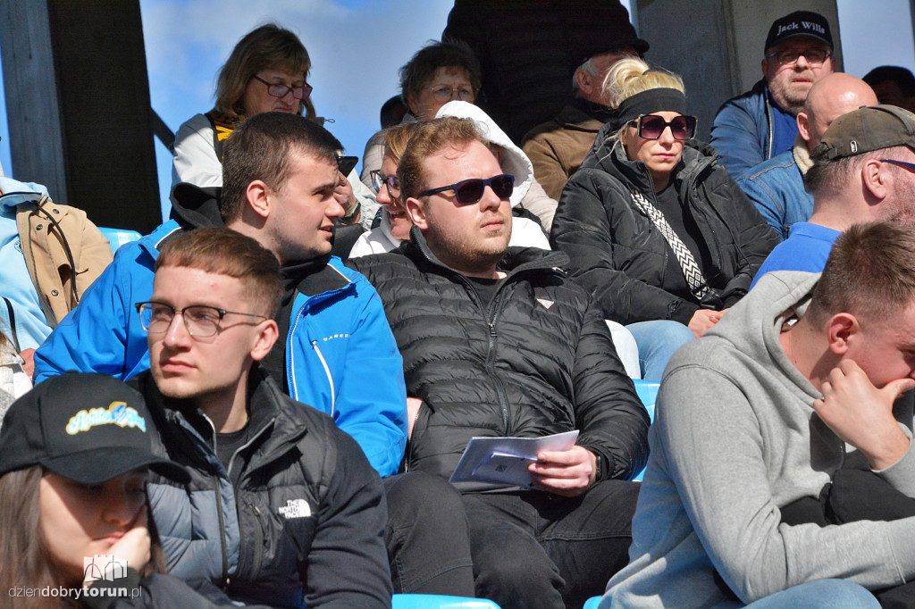 Kibice na meczu z Falubazem Zielona Góra
