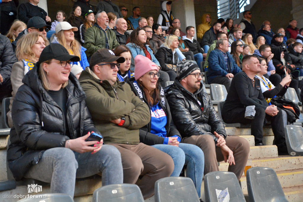 Kibice na meczu z Falubazem Zielona Góra
