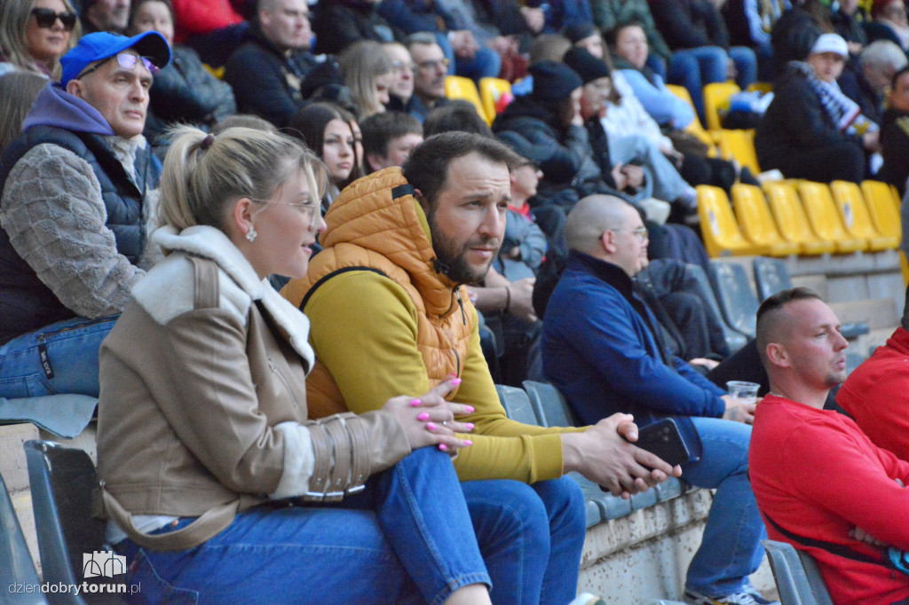 Kibice na meczu z Falubazem Zielona Góra