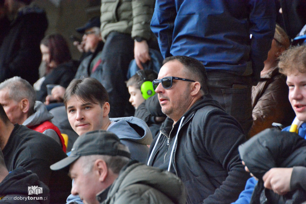 Kibice na meczu z Falubazem Zielona Góra