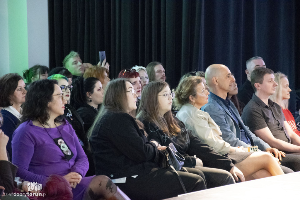 12. Alternative Fashion Show