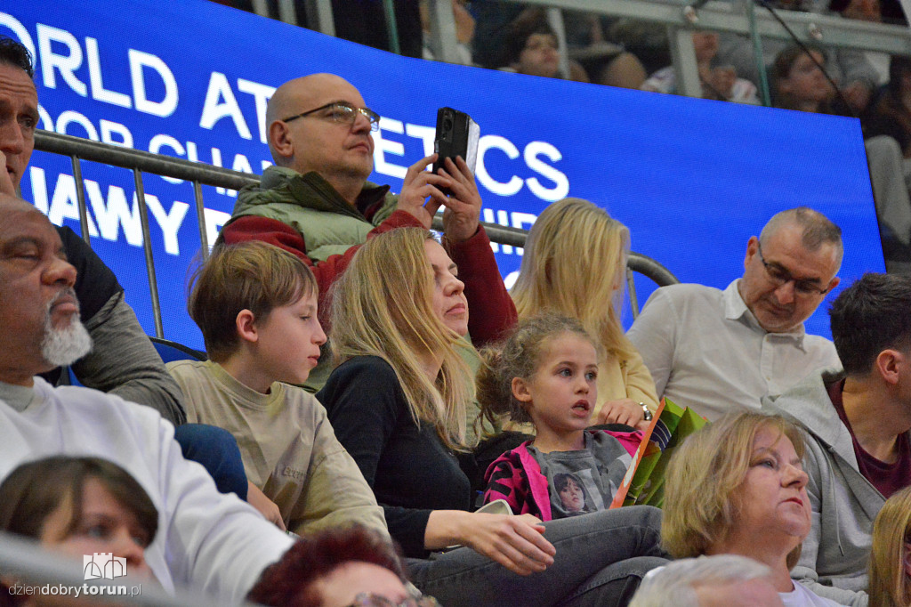 Niedziela HMŚ 2026 - kibice na trybunach