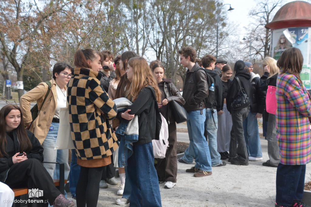 Odsłonięcie popiersia Zbigniewa Herberta