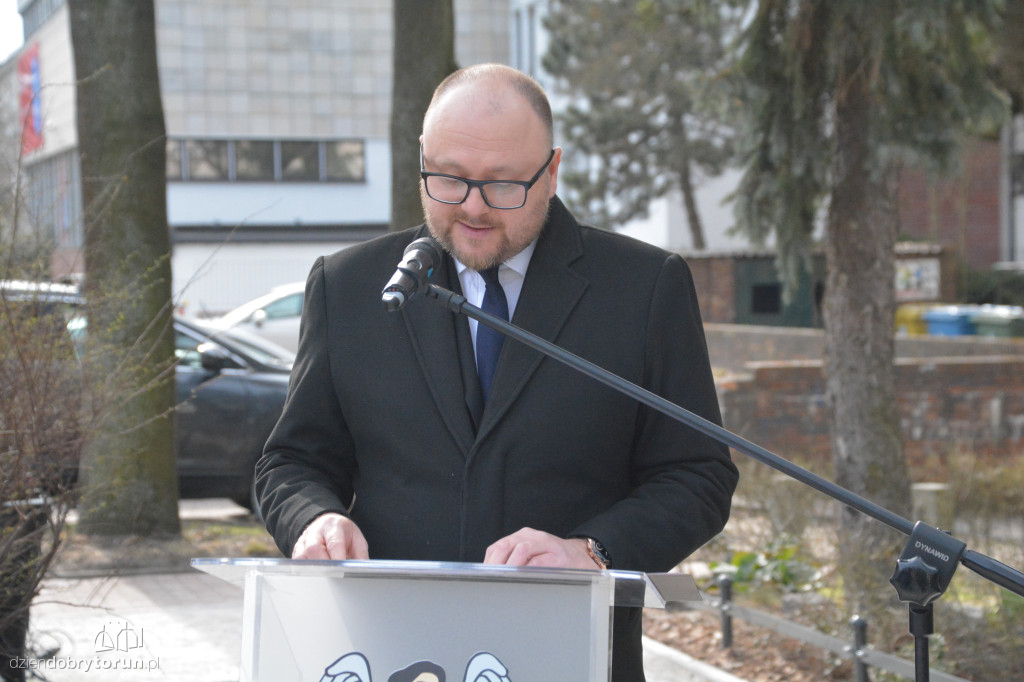 Odsłonięcie popiersia Zbigniewa Herberta