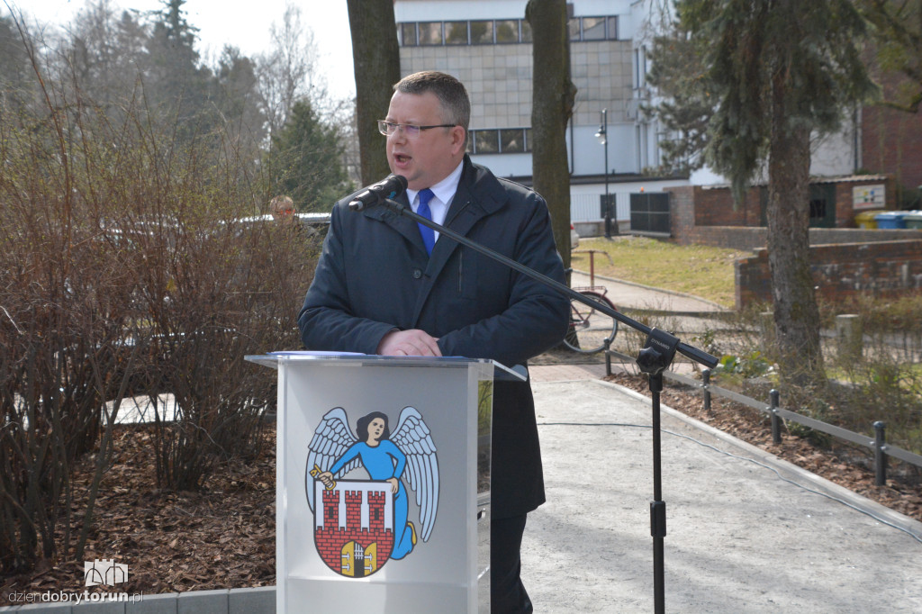 Odsłonięcie popiersia Zbigniewa Herberta