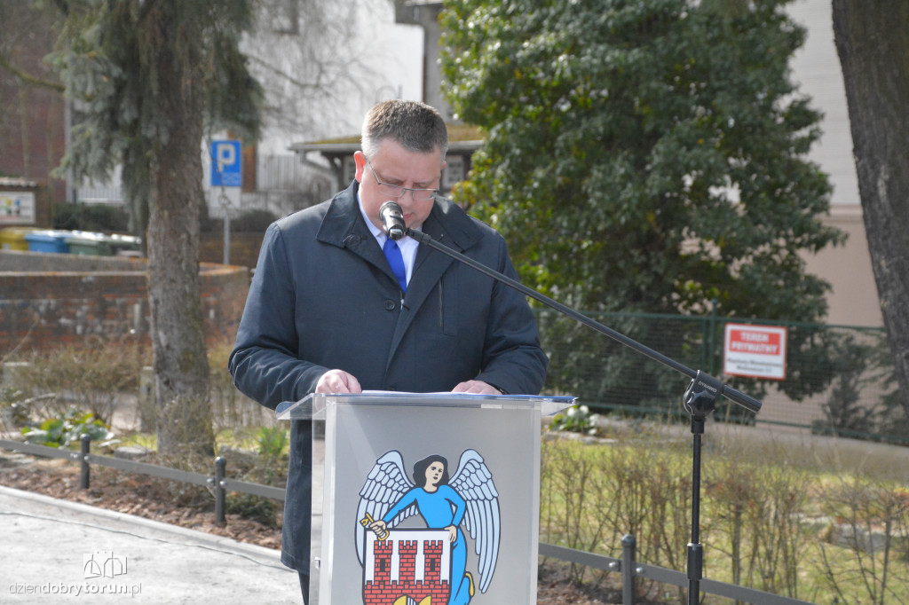 Odsłonięcie popiersia Zbigniewa Herberta