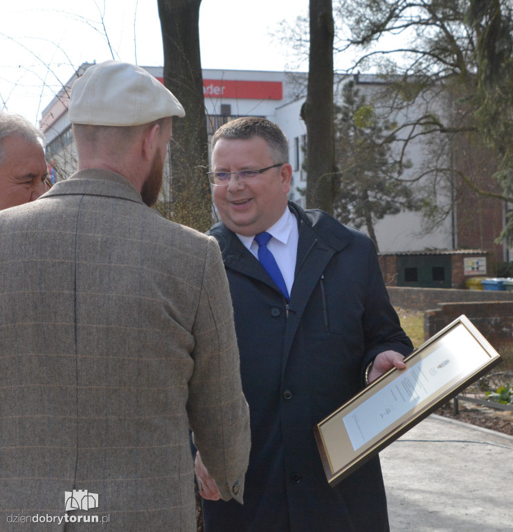 Odsłonięcie popiersia Zbigniewa Herberta