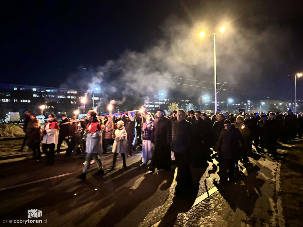 Droga Krzyżowa Na Skarpie