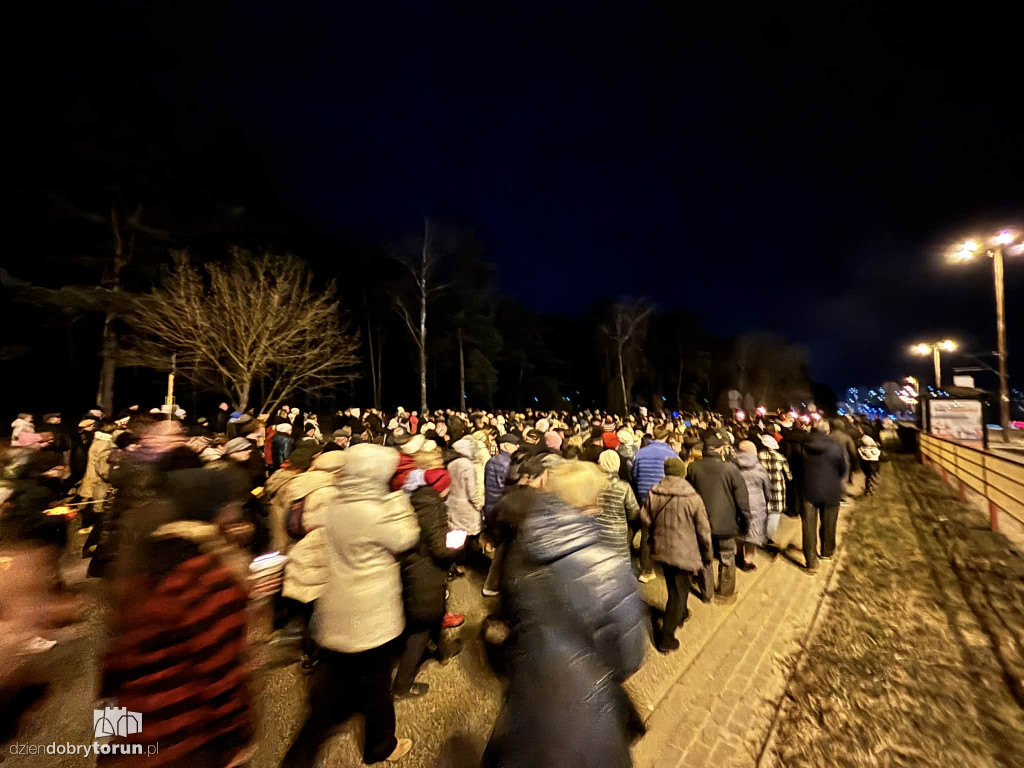 Droga Krzyżowa Na Skarpie