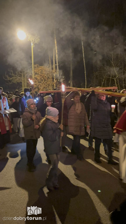 Droga Krzyżowa Na Skarpie