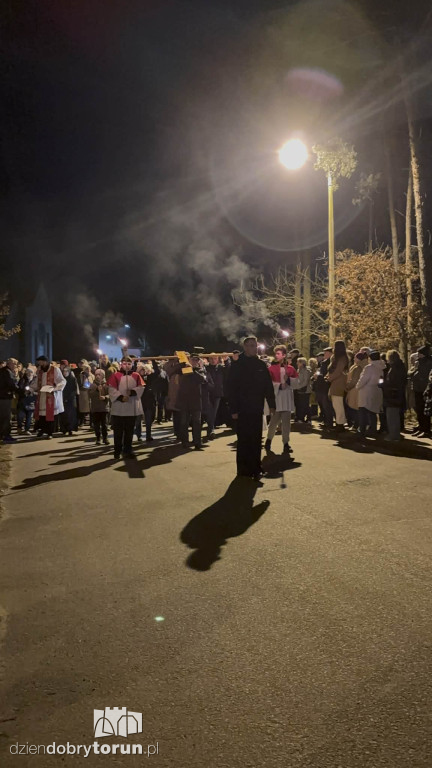 Droga Krzyżowa Na Skarpie