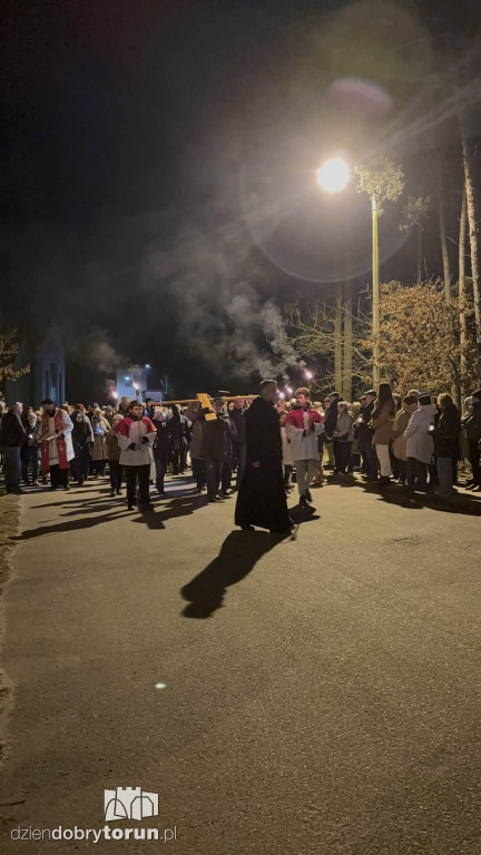 Droga Krzyżowa Na Skarpie