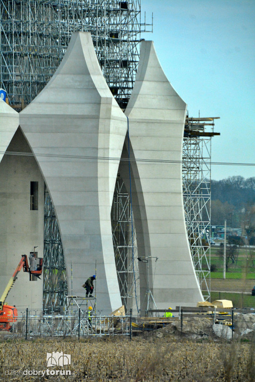 Pomnik Matki Boskiej w gminie Kikół