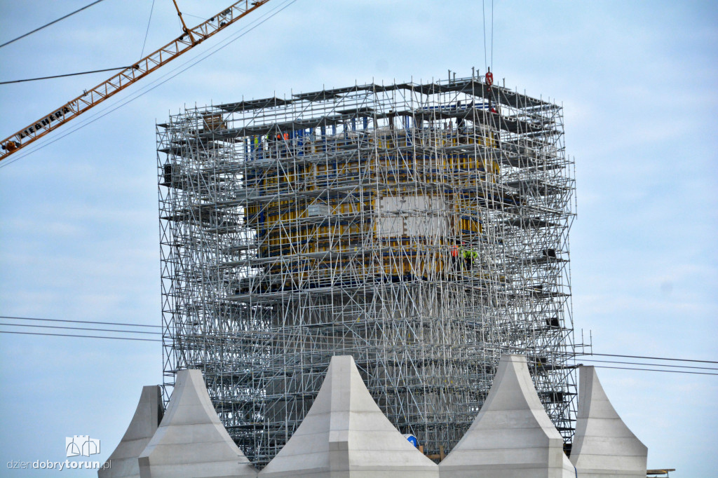Pomnik Matki Boskiej w gminie Kikół