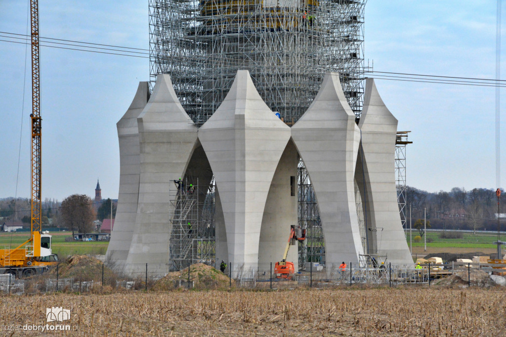 Pomnik Matki Boskiej w gminie Kikół