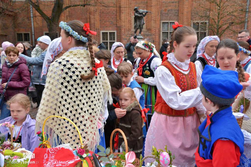 Święconka na Ludowo na starówce