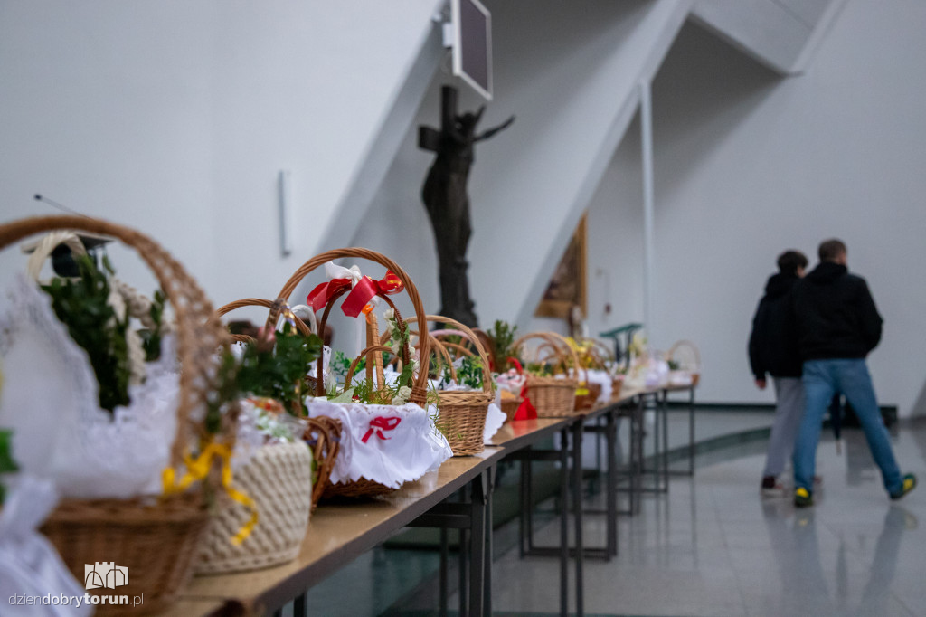 Święconka w Kościele Matki Bożej Królowej Polski