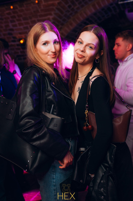 Gorąca noc w HEX. DJ Adamus rozkręcił parkiet