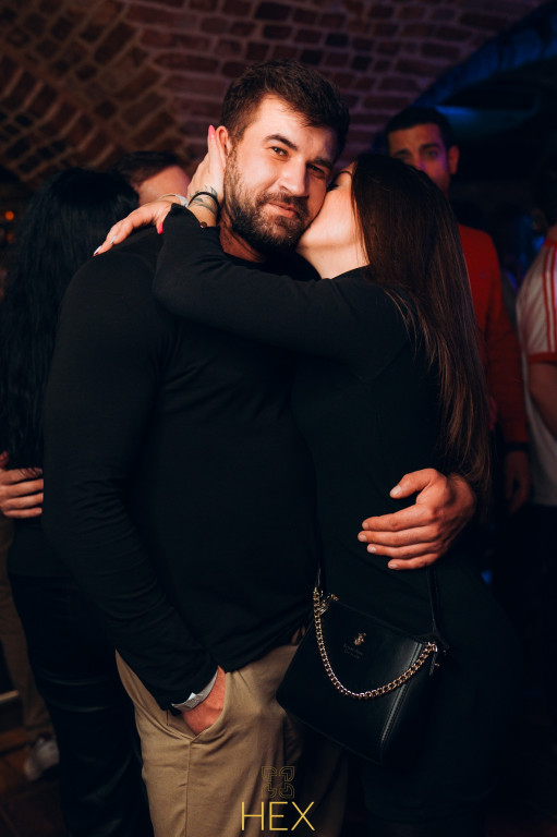 Gorąca noc w HEX. DJ Adamus rozkręcił parkiet