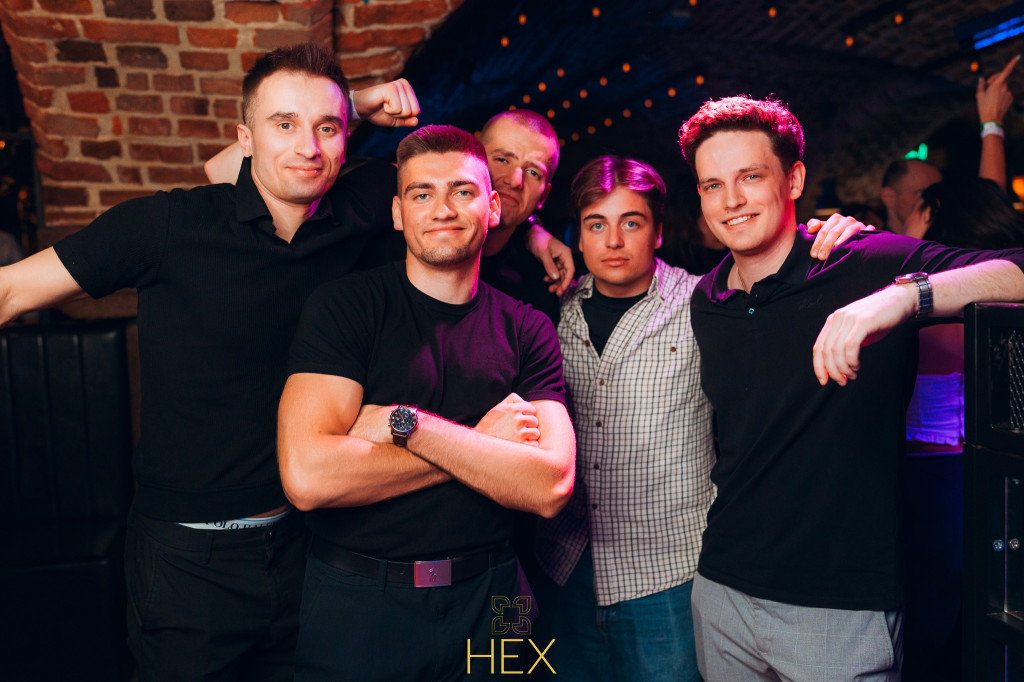 Gorąca noc w HEX. DJ Adamus rozkręcił parkiet