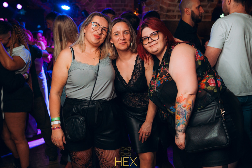 Gorąca noc w HEX. DJ Adamus rozkręcił parkiet