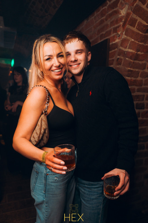 Gorąca noc w HEX. DJ Adamus rozkręcił parkiet