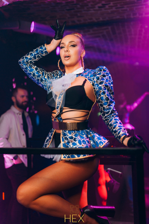 Gorąca noc w HEX. DJ Adamus rozkręcił parkiet