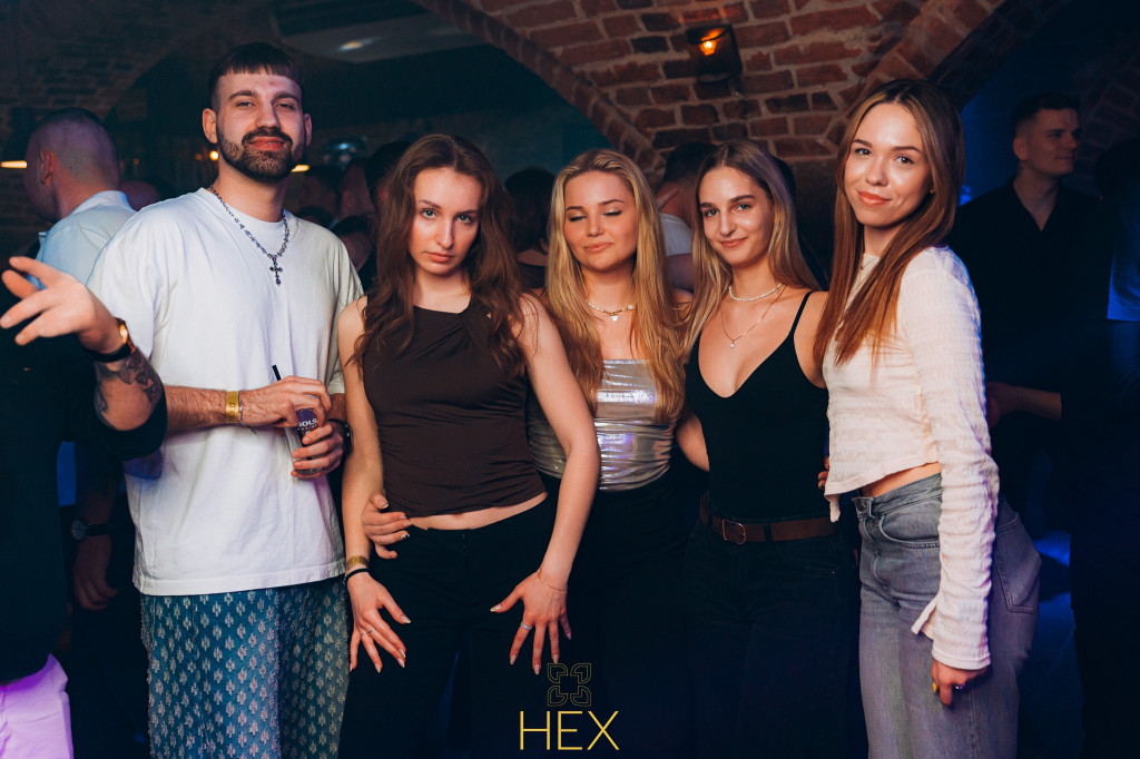 Gorąca noc w HEX. DJ Adamus rozkręcił parkiet